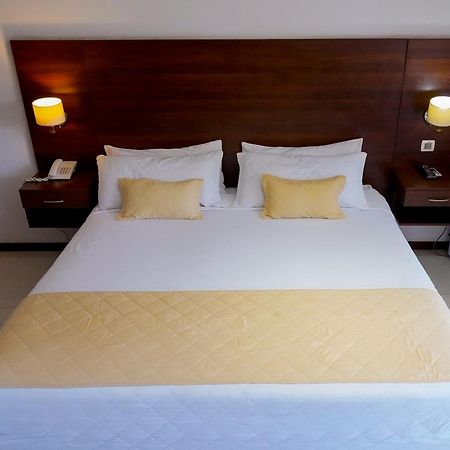 Prince Hotel Santa Cruz de La Sierra Dış mekan fotoğraf