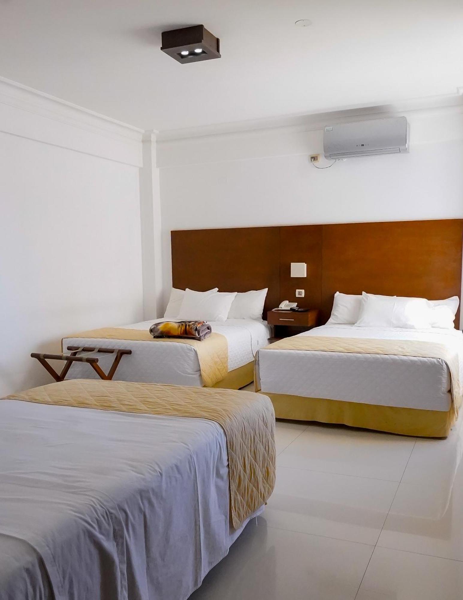Prince Hotel Santa Cruz de La Sierra Dış mekan fotoğraf