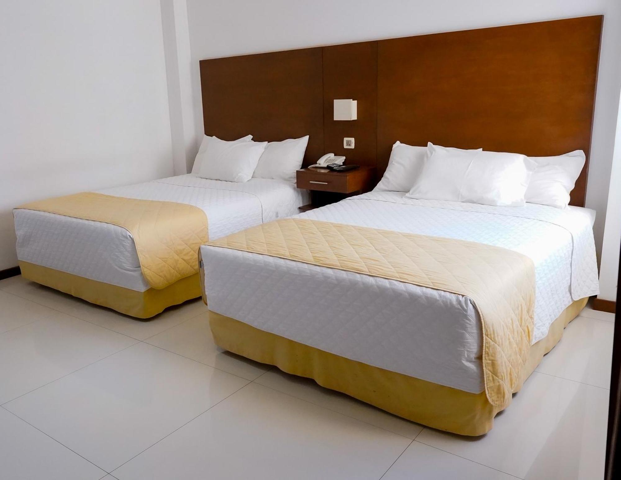 Prince Hotel Santa Cruz de La Sierra Dış mekan fotoğraf