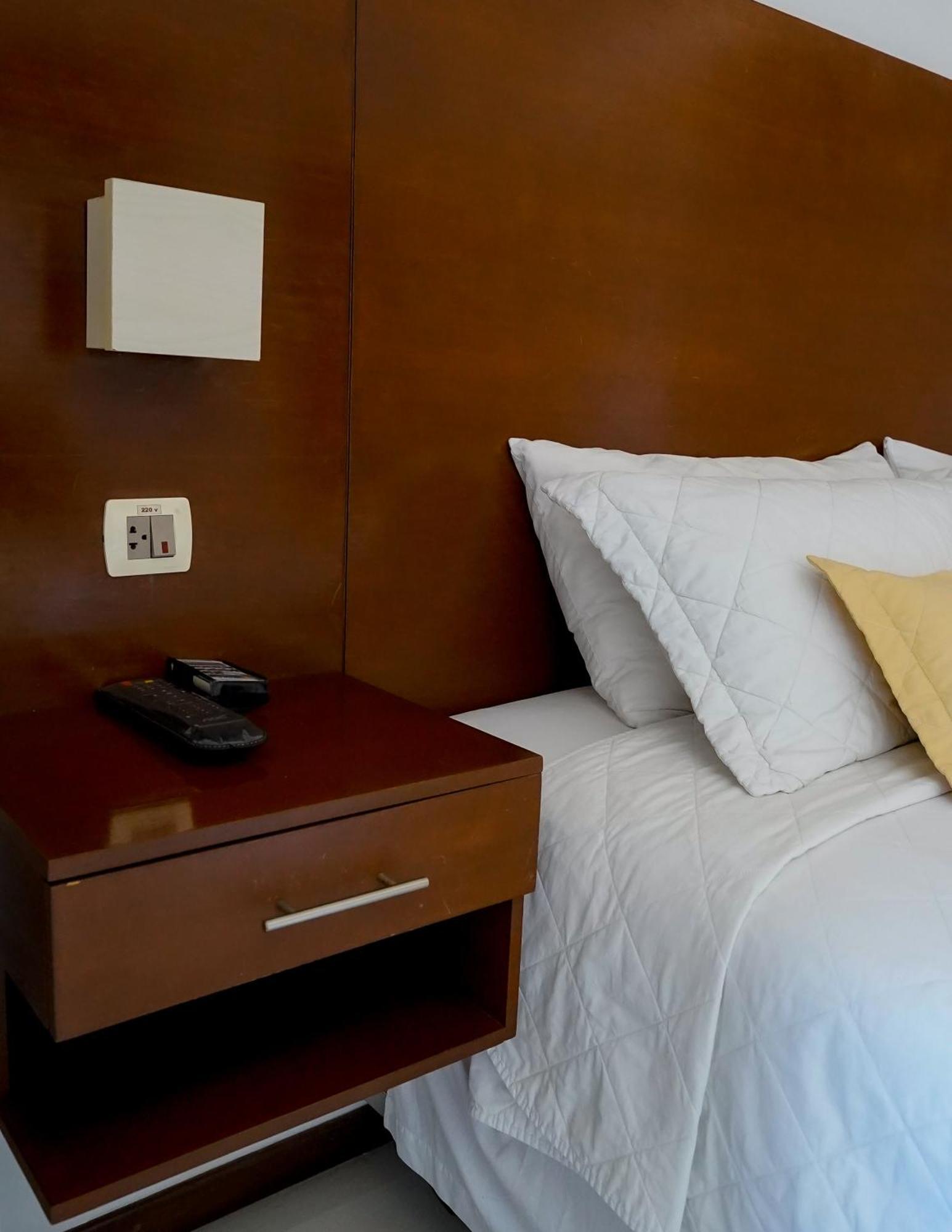 Prince Hotel Santa Cruz de La Sierra Dış mekan fotoğraf