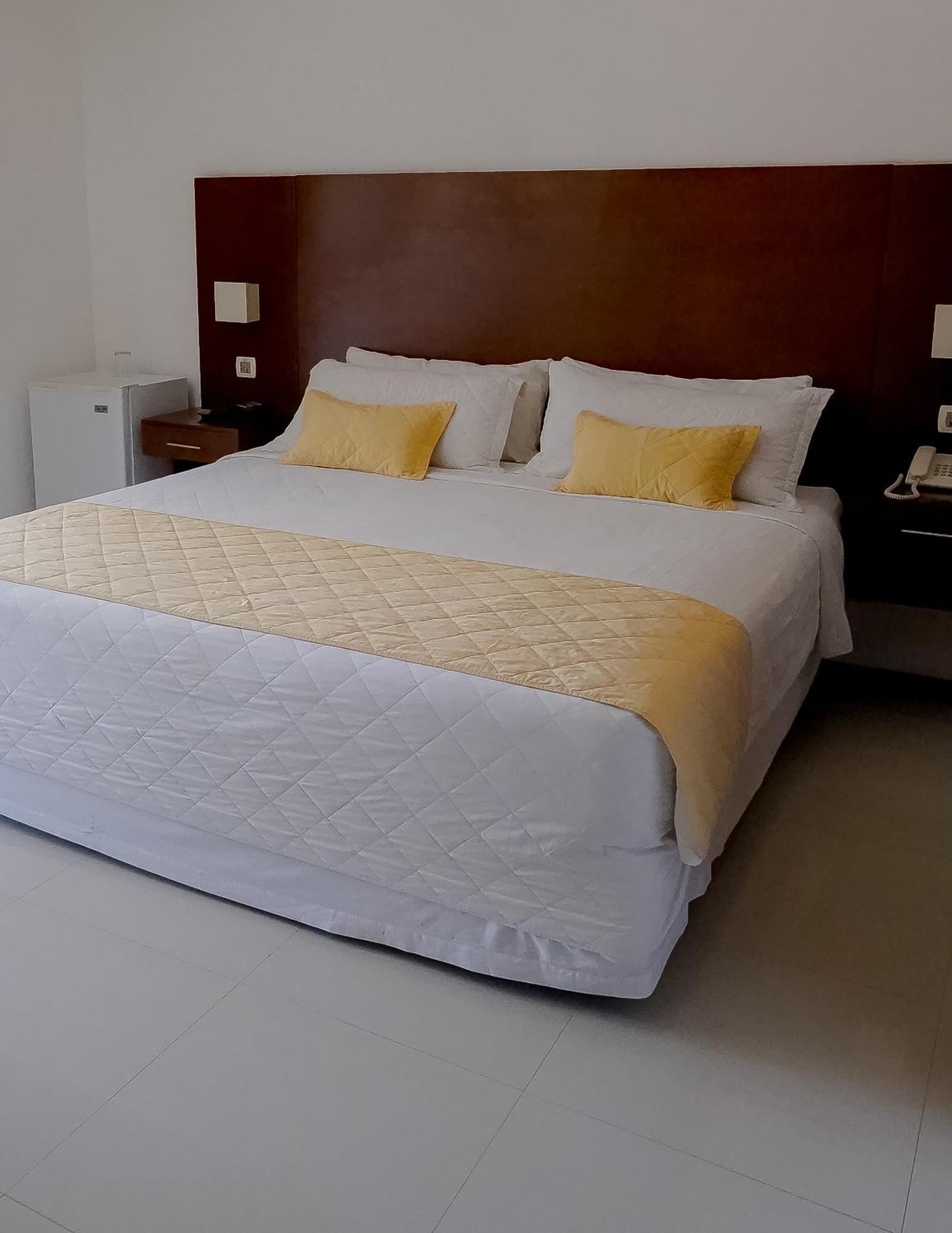 Prince Hotel Santa Cruz de La Sierra Dış mekan fotoğraf