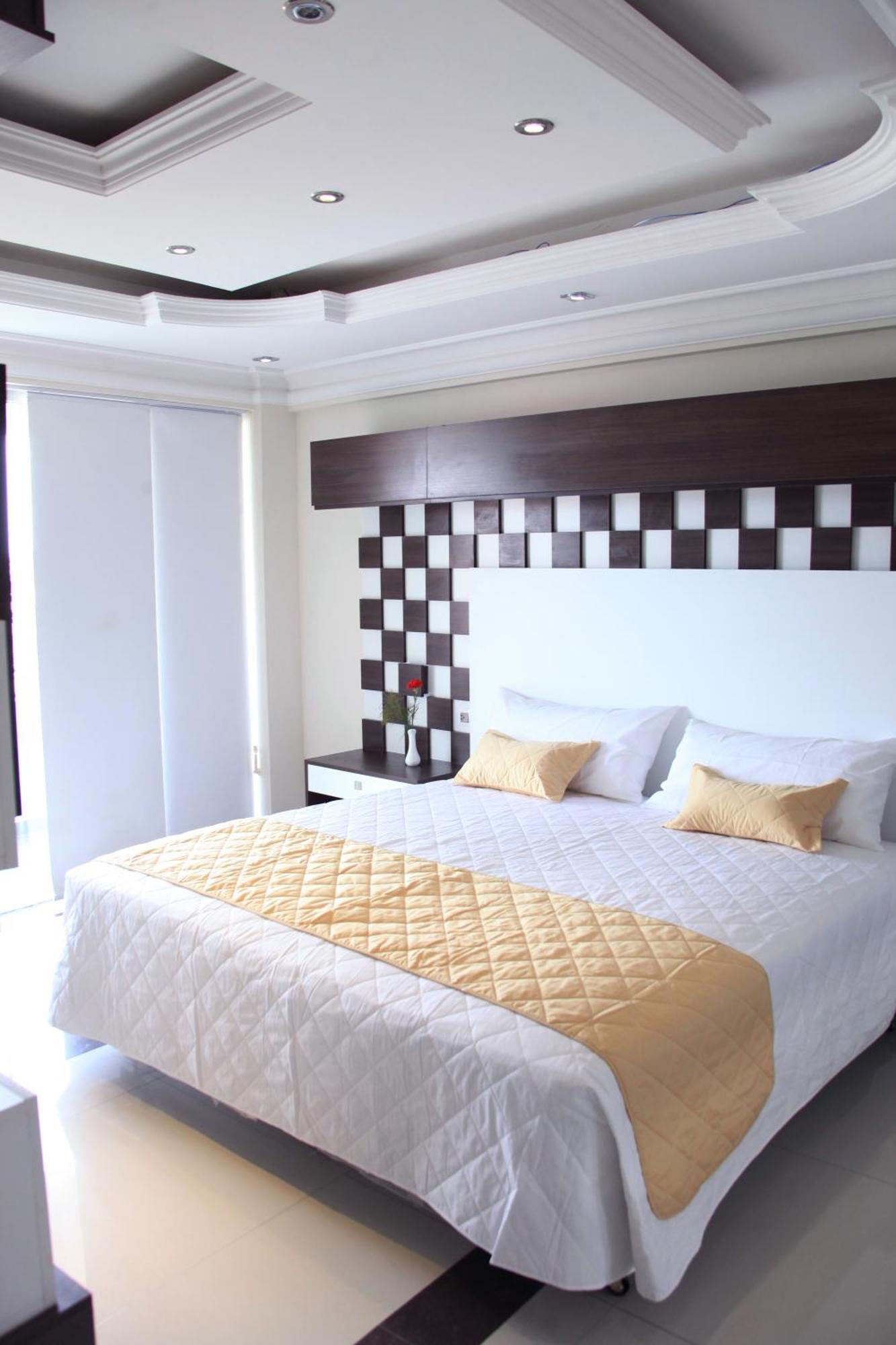 Prince Hotel Santa Cruz de La Sierra Dış mekan fotoğraf